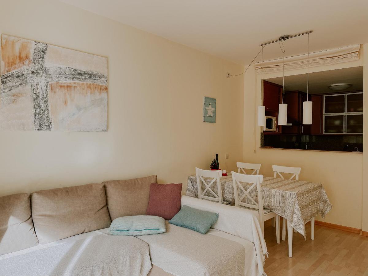 Pretty Garden Apartment Next To A Charming Beach Lloret de Mar Exterior foto