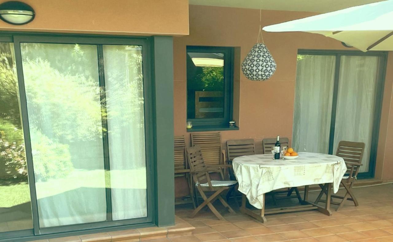 Pretty Garden Apartment Next To A Charming Beach Lloret de Mar Exterior foto