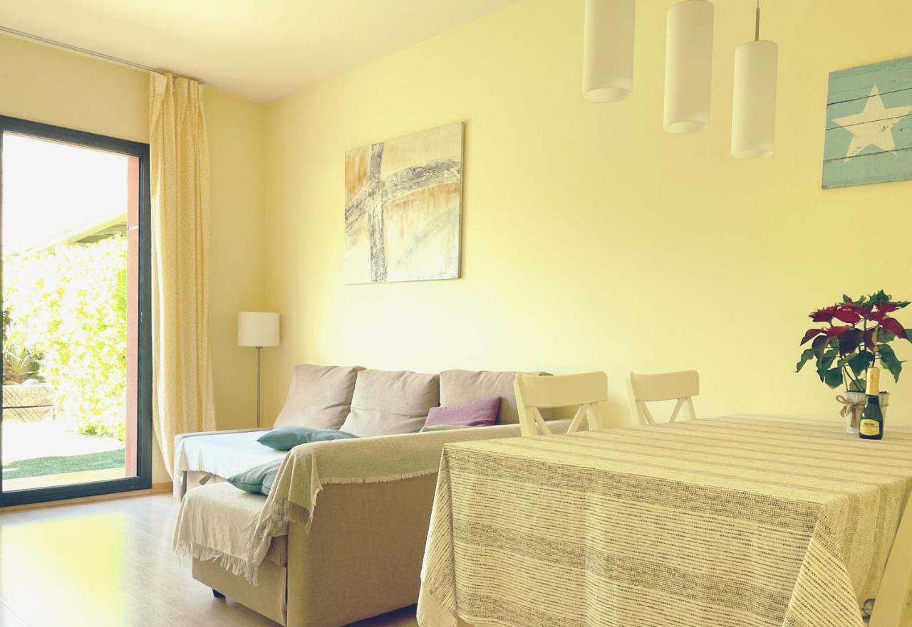 Pretty Garden Apartment Next To A Charming Beach Lloret de Mar Exterior foto