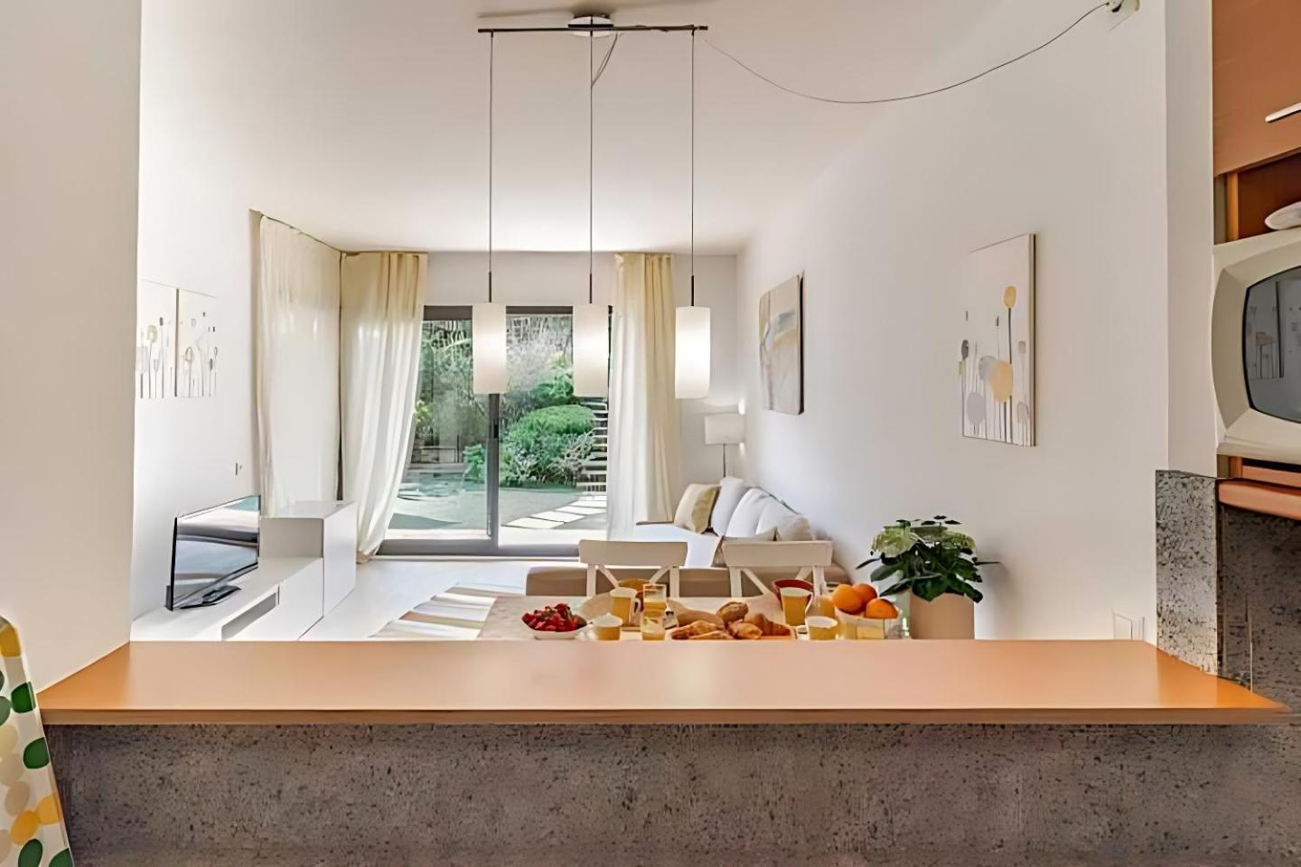 Pretty Garden Apartment Next To A Charming Beach Lloret de Mar Exterior foto